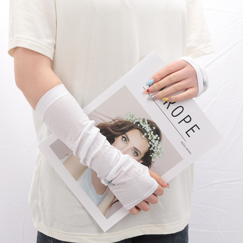 New Ice Silk Sleeve protezione - Women'S Fashion Gloves recensione e prezzo