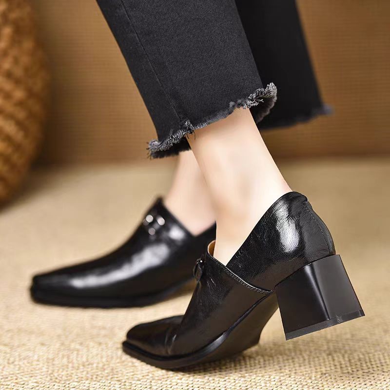 Scarpe da donna con tacco alto - Women'S Fashion Trends Autumn 2025 recensione e prezzo