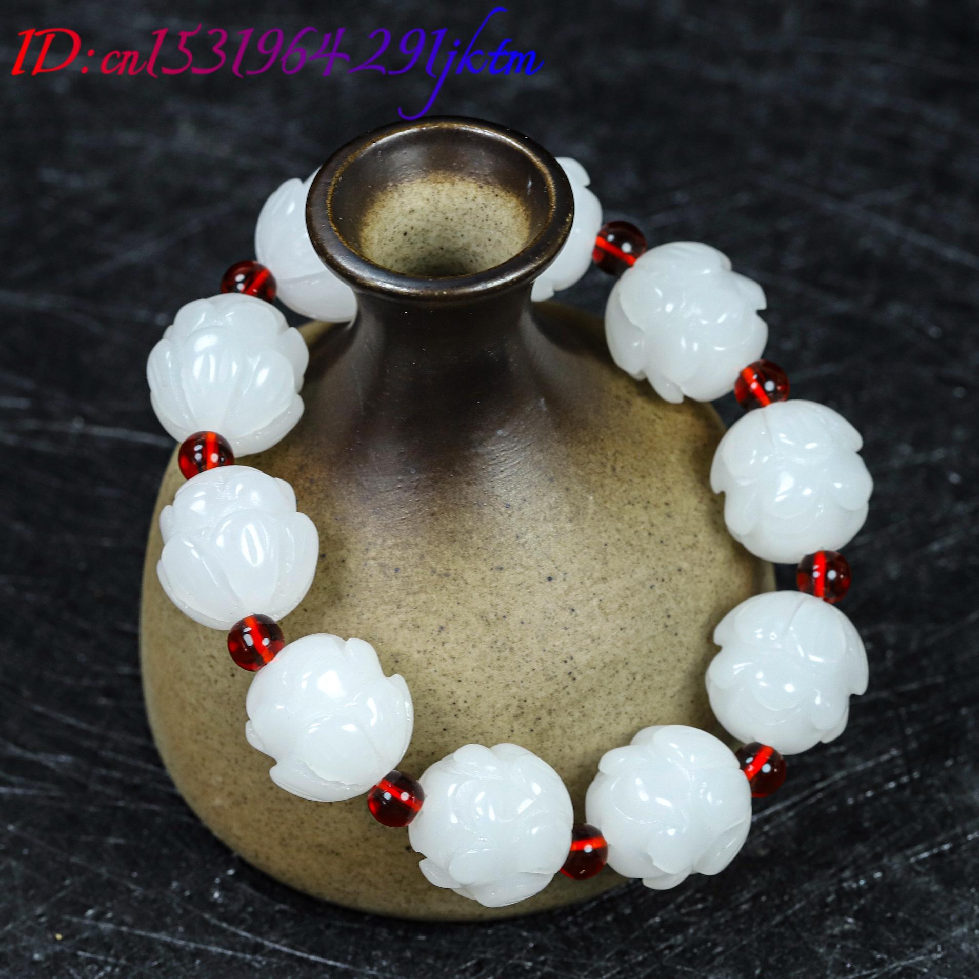 Bracciale in vera giada bianca - Women Fashion Designers recensione e prezzo