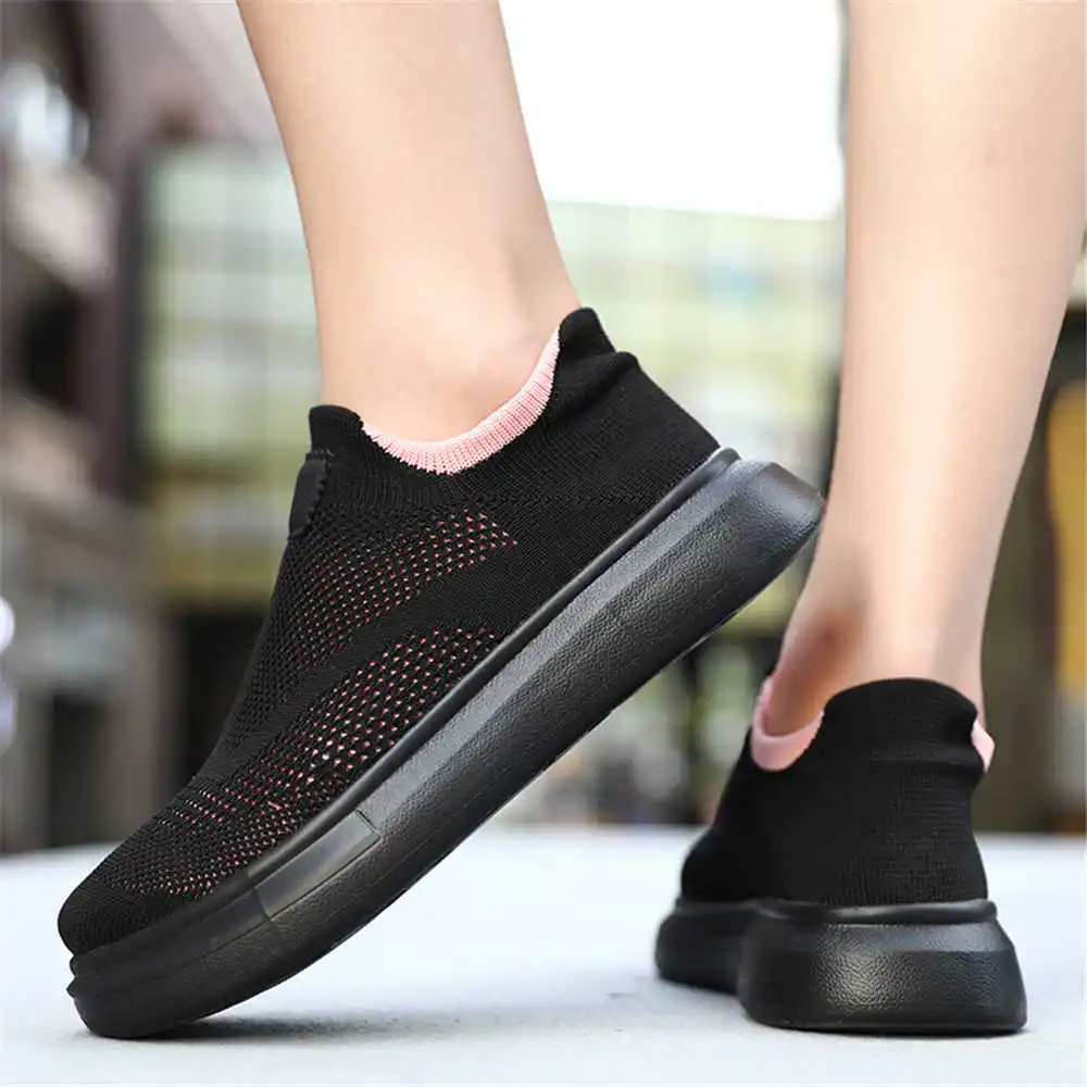Calze con plateau scarpe marro - Women Fashion Brand Name Ideas recensione e prezzo