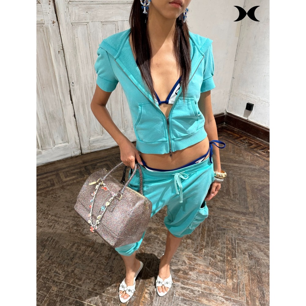 Completo sportivo alla moda in - Women Fashion Korean recensione e prezzo
