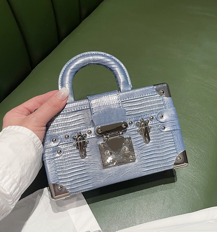 Borsa fasciatoio di design all - Women Fashion Logo Design recensione e prezzo